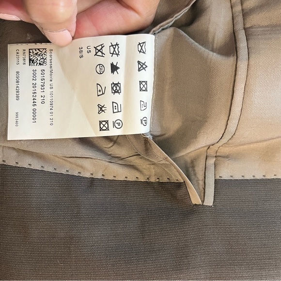 Hugo Boss sport jacket size 38S - Picture 4 of 5